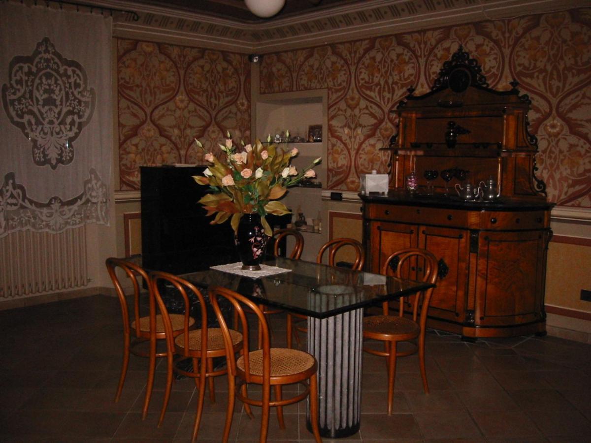 La Trunera Guest House อาเลสซานเดรีย ภายนอก รูปภาพ