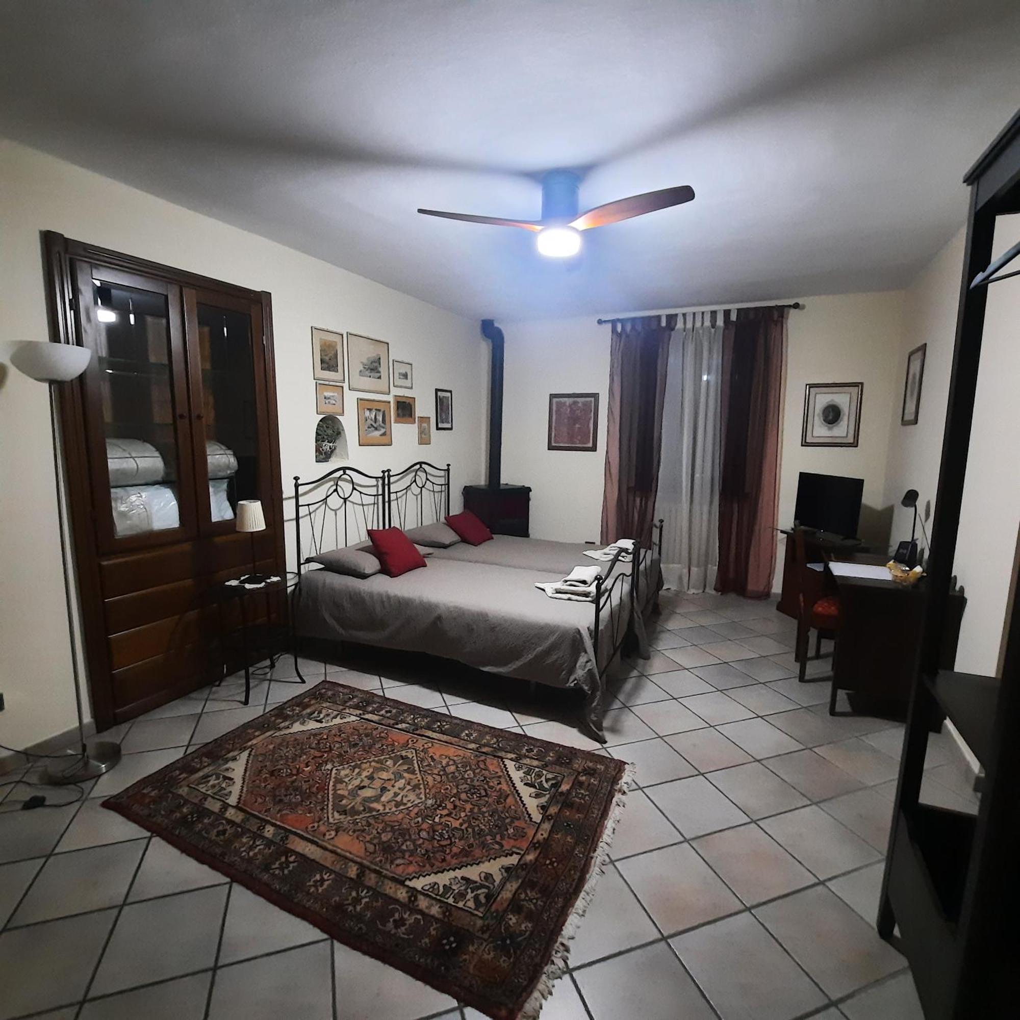La Trunera Guest House อาเลสซานเดรีย ภายนอก รูปภาพ