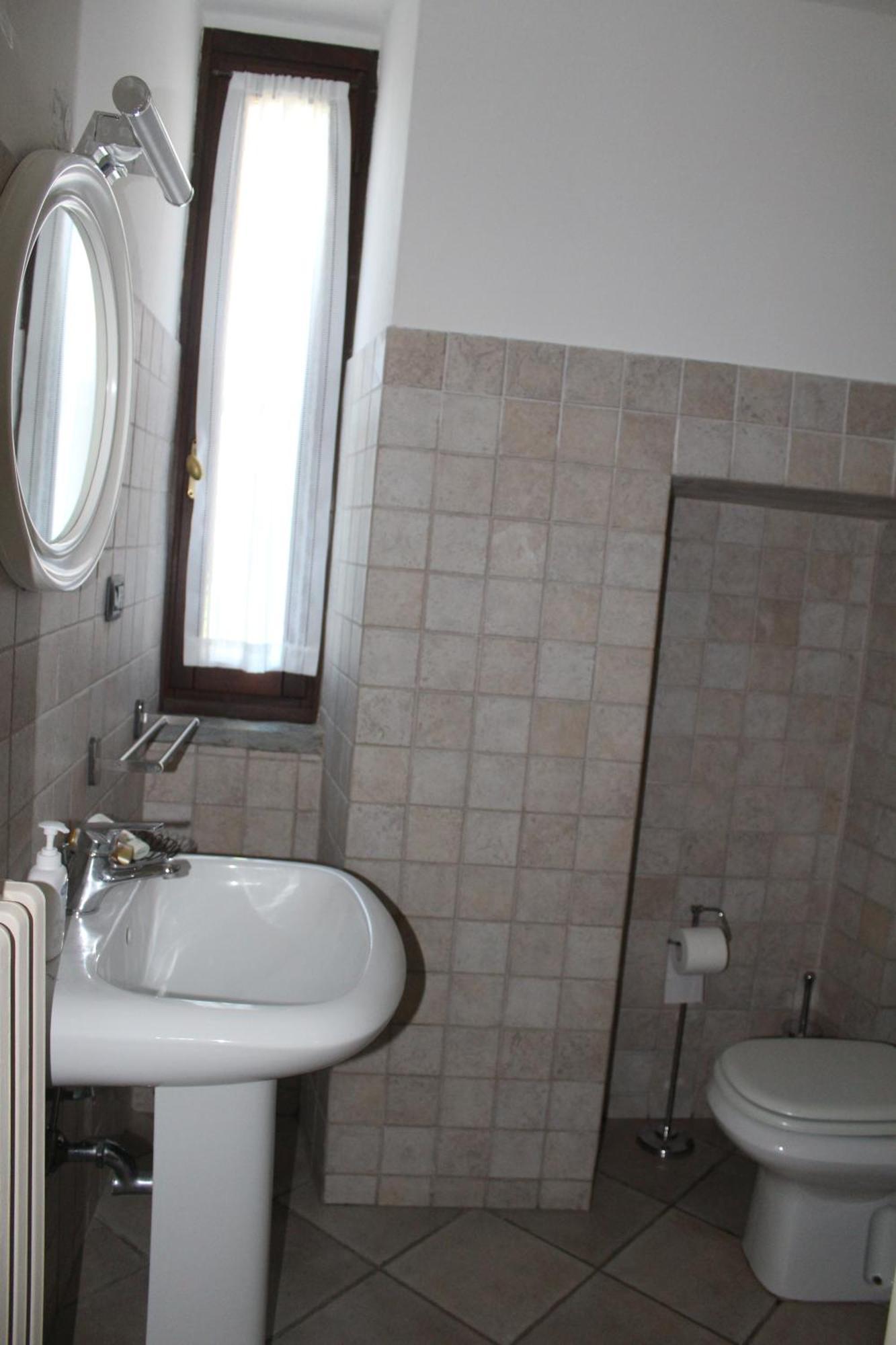 La Trunera Guest House อาเลสซานเดรีย ภายนอก รูปภาพ
